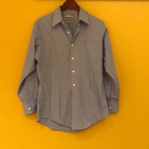 Men’s wrinkle free dress shirt